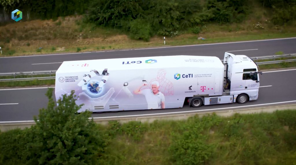 Picture of the CeTI-Truck, Link to a Video about the truck